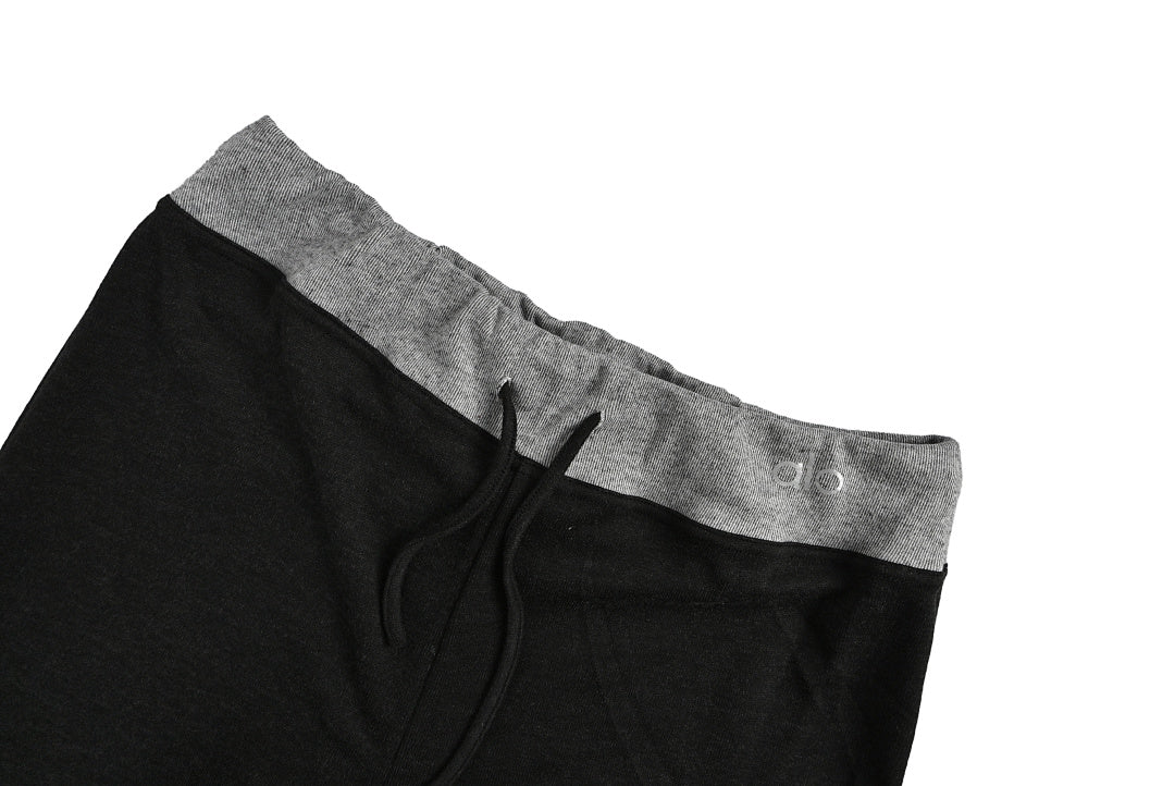 ALO Yoga Pants 032 - Black - view 5