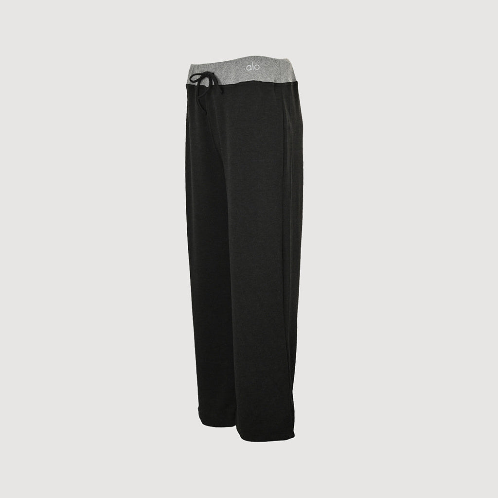 ALO Yoga Pants 031 - Black - view 3