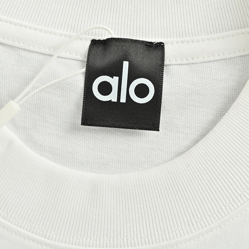 ALO Yoga T-Shirt 029 - White - view 4