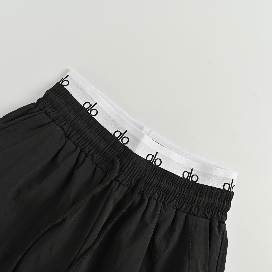 ALO Yoga Pants 017 - Black - view 6