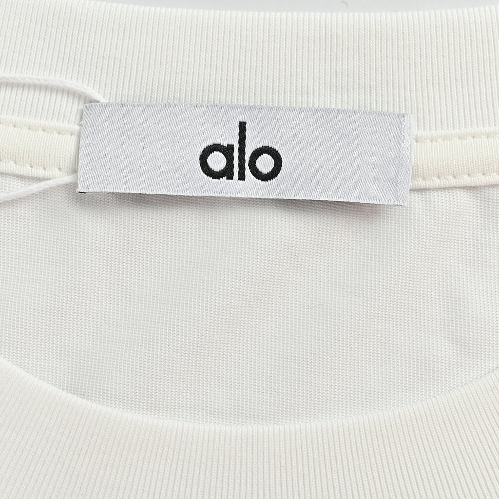 ALO Yoga T-Shirt 005 - White - view 5