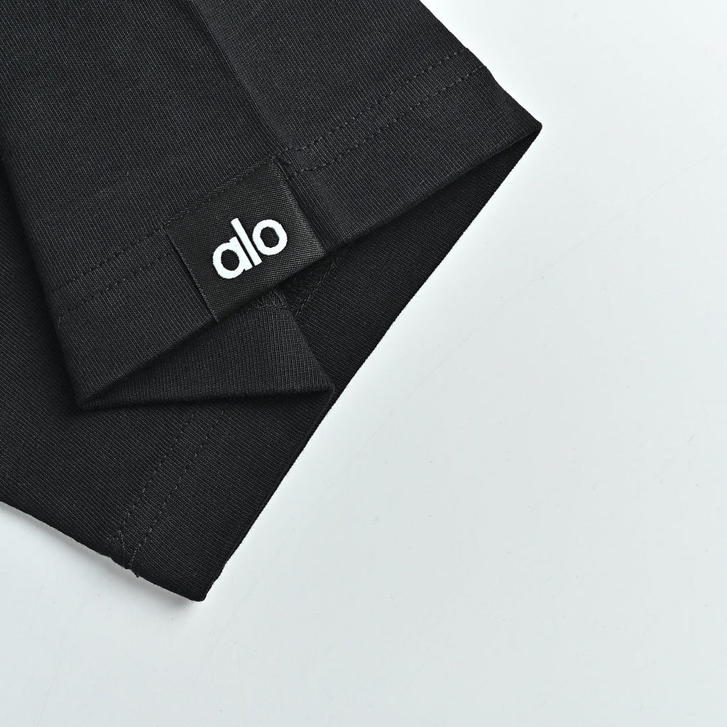 ALO Yoga T-Shirt 002 - Black - view 5