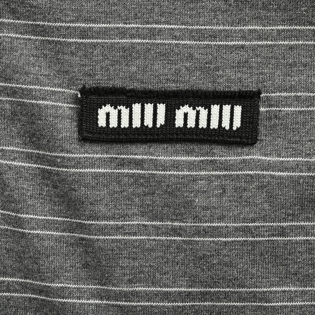 Miu Miu Long-Sleeve Polo 203 - Gray / Black - view 4