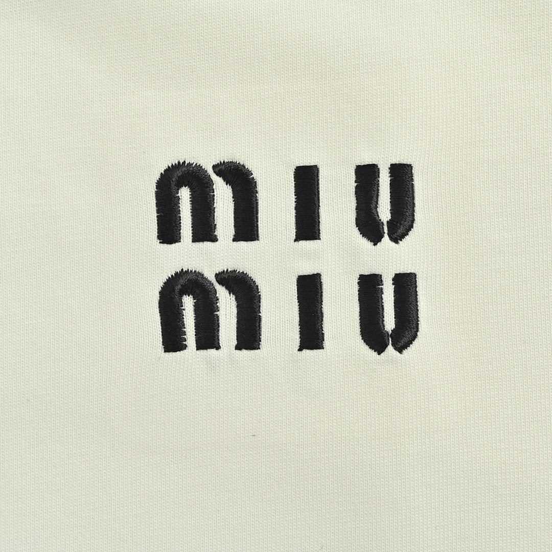 Miu Miu Long-Sleeve T-Shirt 134 - White - view 4
