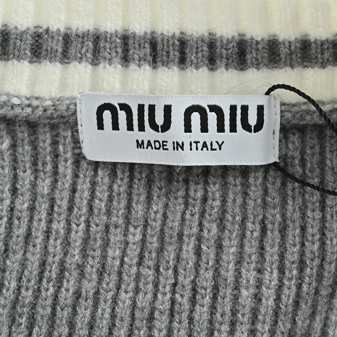 Miu Miu Sweater 109 - Gray - view 5