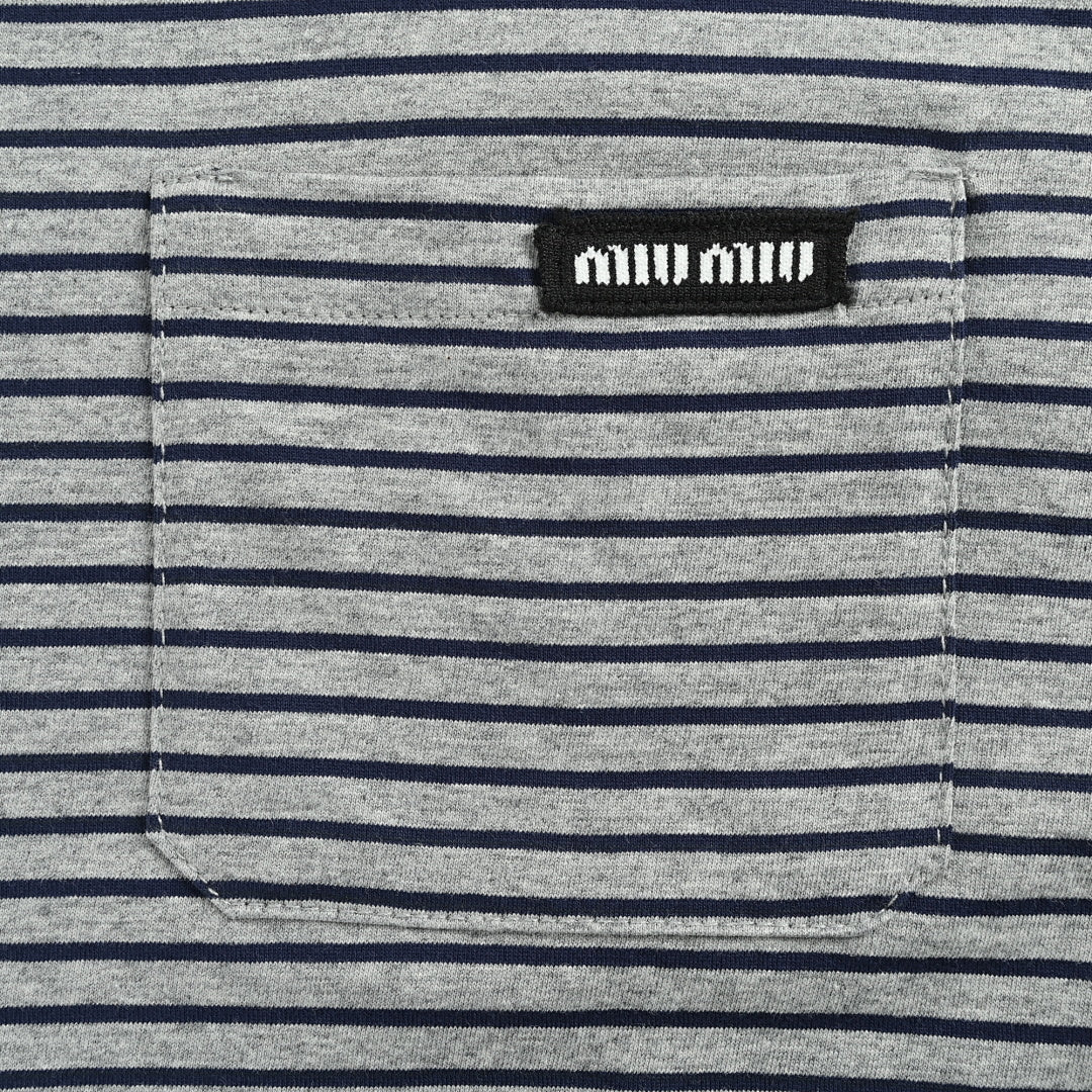 Miu Miu Long-Sleeve T-Shirt 106 - Gray / White - view 4
